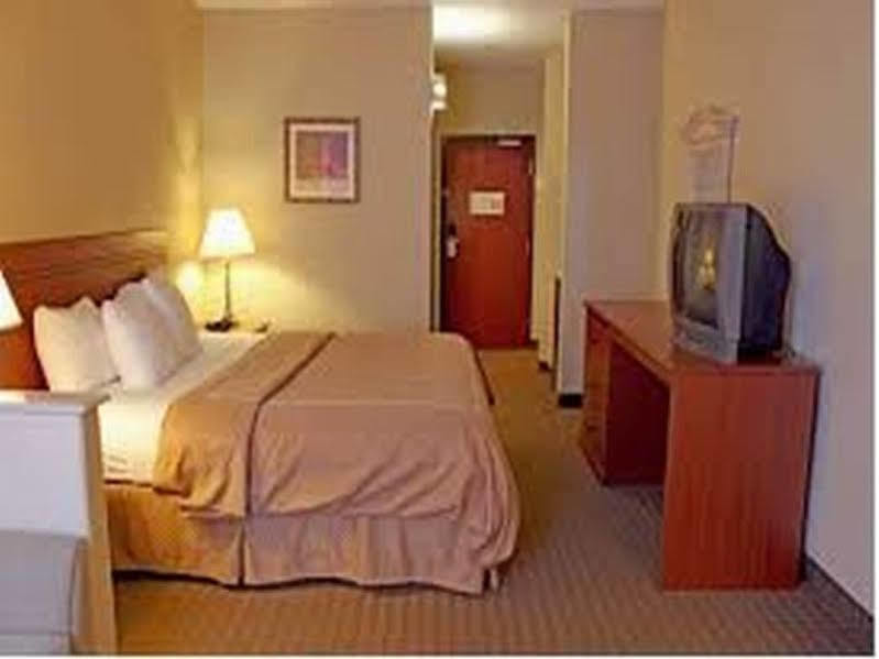 Quality Suites Austin Exteriör bild